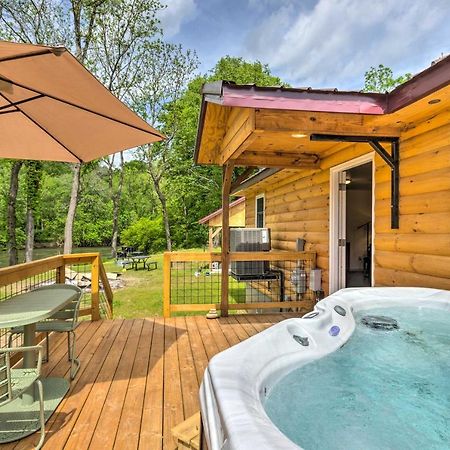 Cozy Cabin On Tuckasegee River - Near Bryson City Kültér fotó